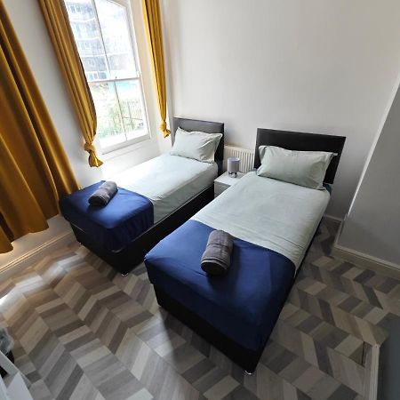 لندن 2 Bedroom 2 Bathroom Apartment In Old St - Shoreditch - Zone 1 المظهر الخارجي الصورة