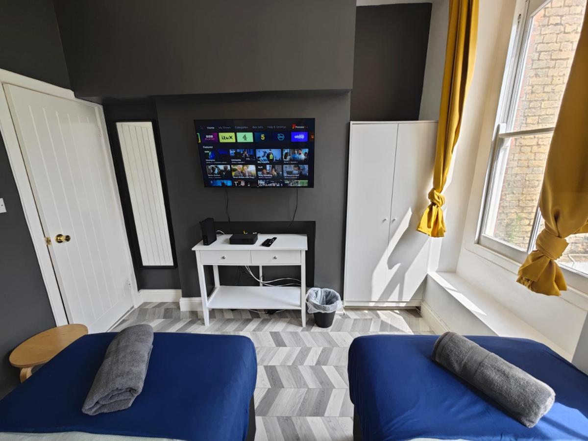 لندن 2 Bedroom 2 Bathroom Apartment In Old St - Shoreditch - Zone 1 المظهر الخارجي الصورة